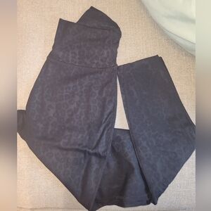 Elegant Black Leopard Print Leggings